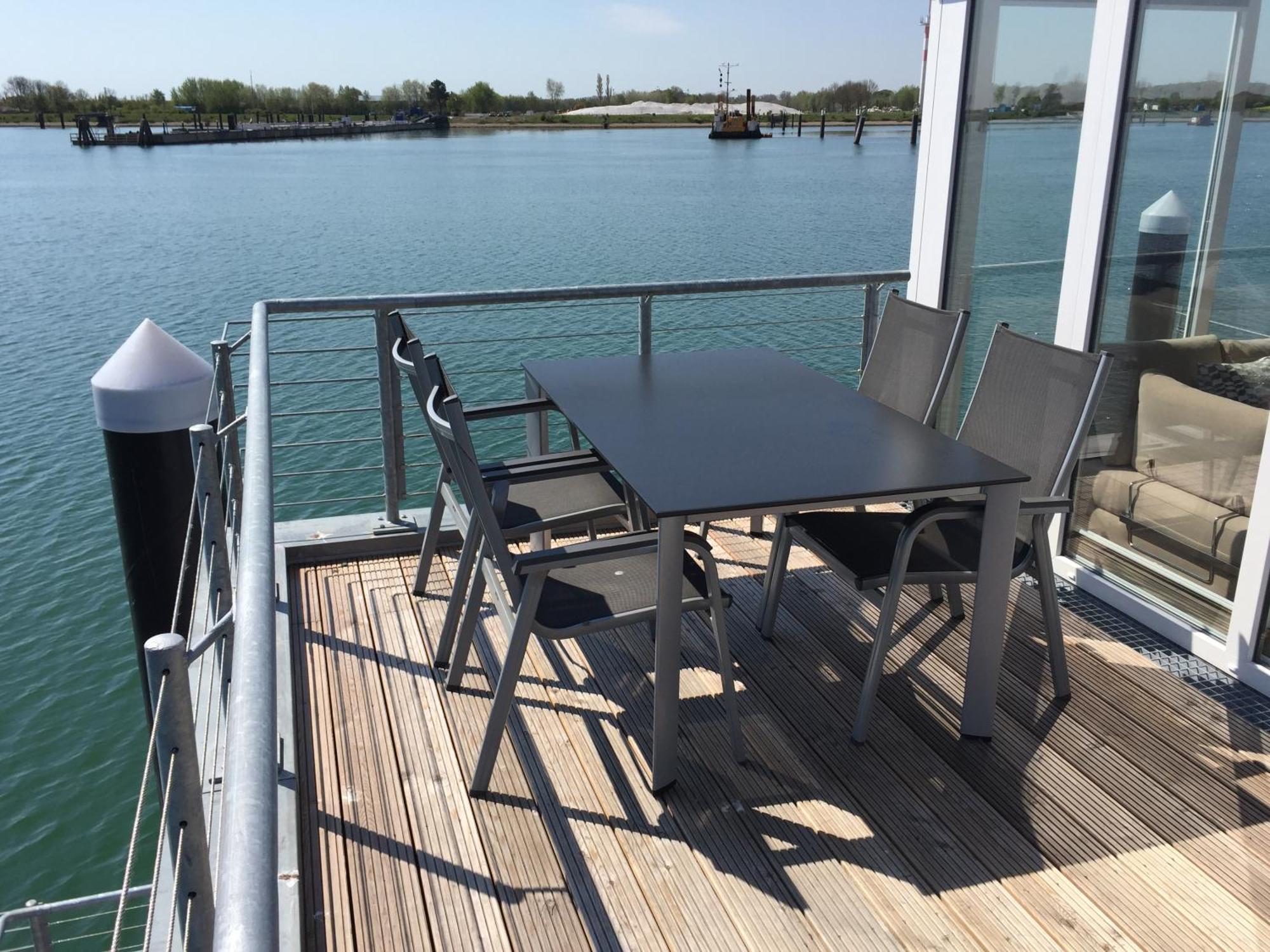 Schwimmendes Ferienhaus Antares One By Seeblick Ferien Oro, Rundum Wasser, Sauna Olpenitz Esterno foto